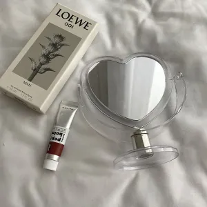 Heart Shape Mirror (3 Colors)