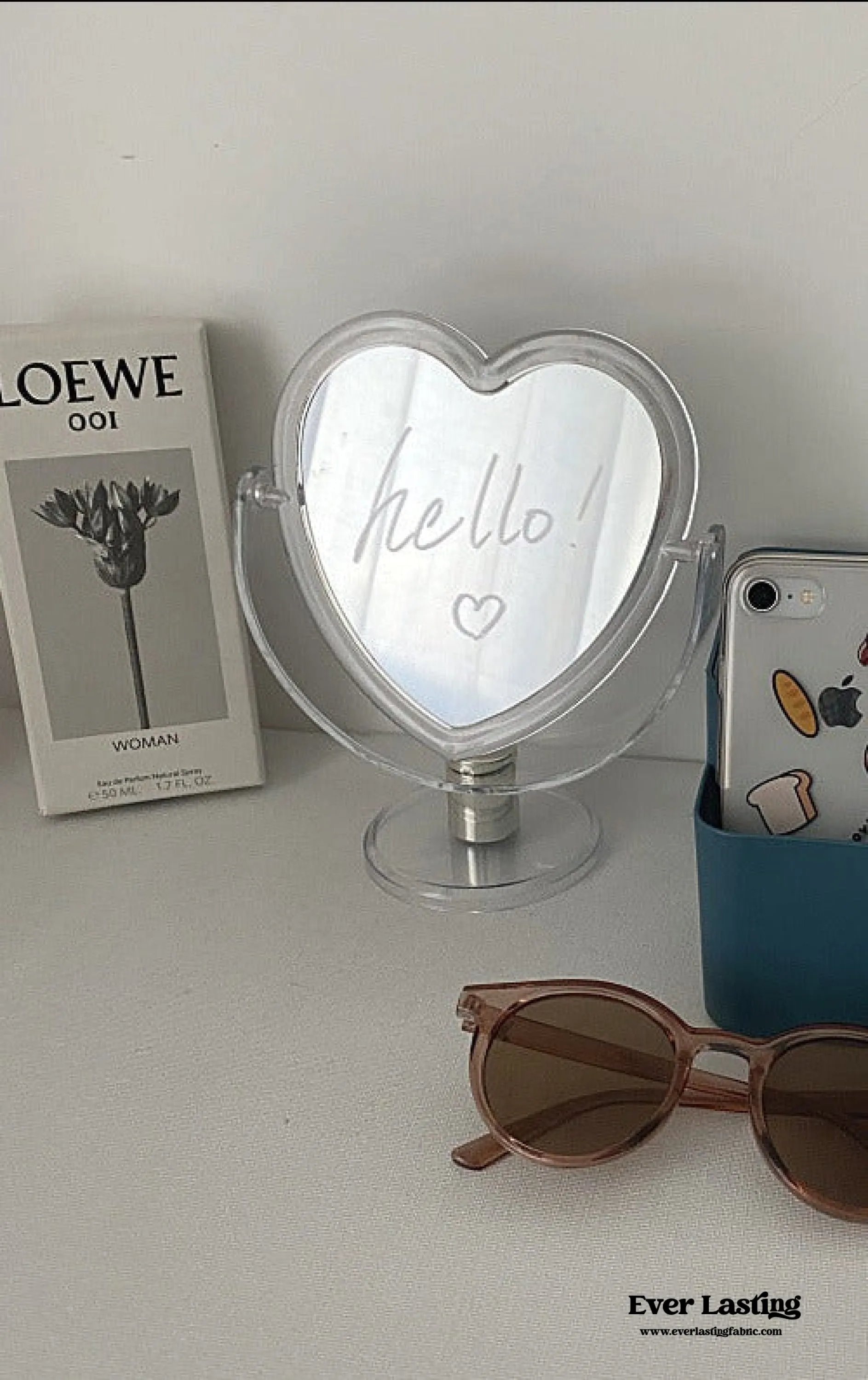Heart Shape Mirror (3 Colors)